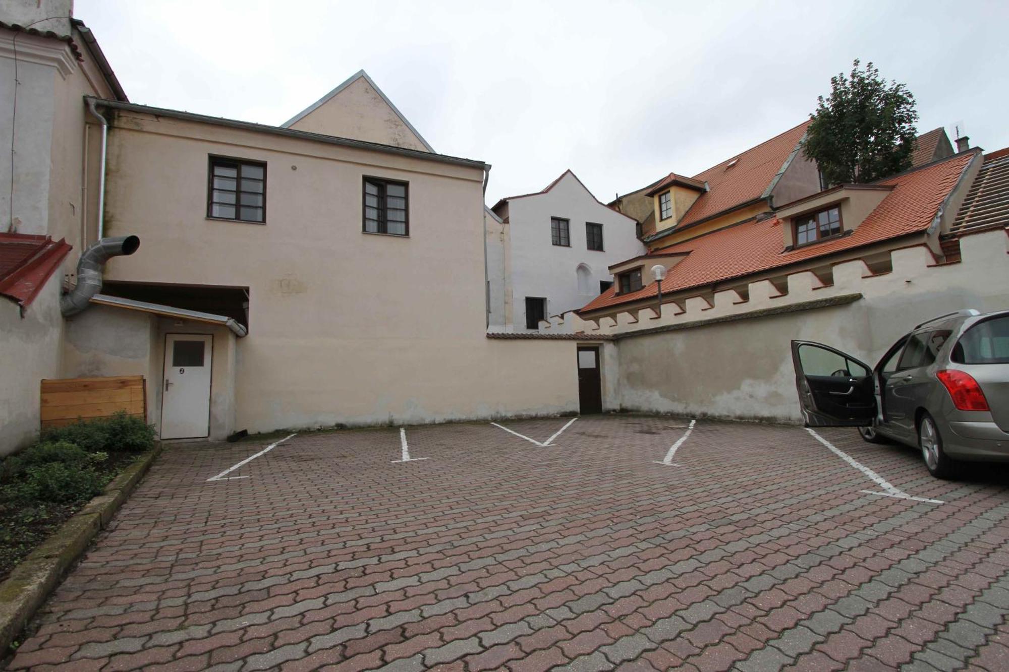 Hotel Bily Konicek Třeboň Exteriör bild